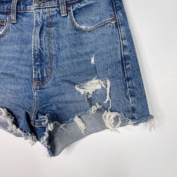 Abercrombie & Fitch Womens Size 25 / 0 Ripped The Mom Short High Rise Denim Jean - Picture 4 of 7
